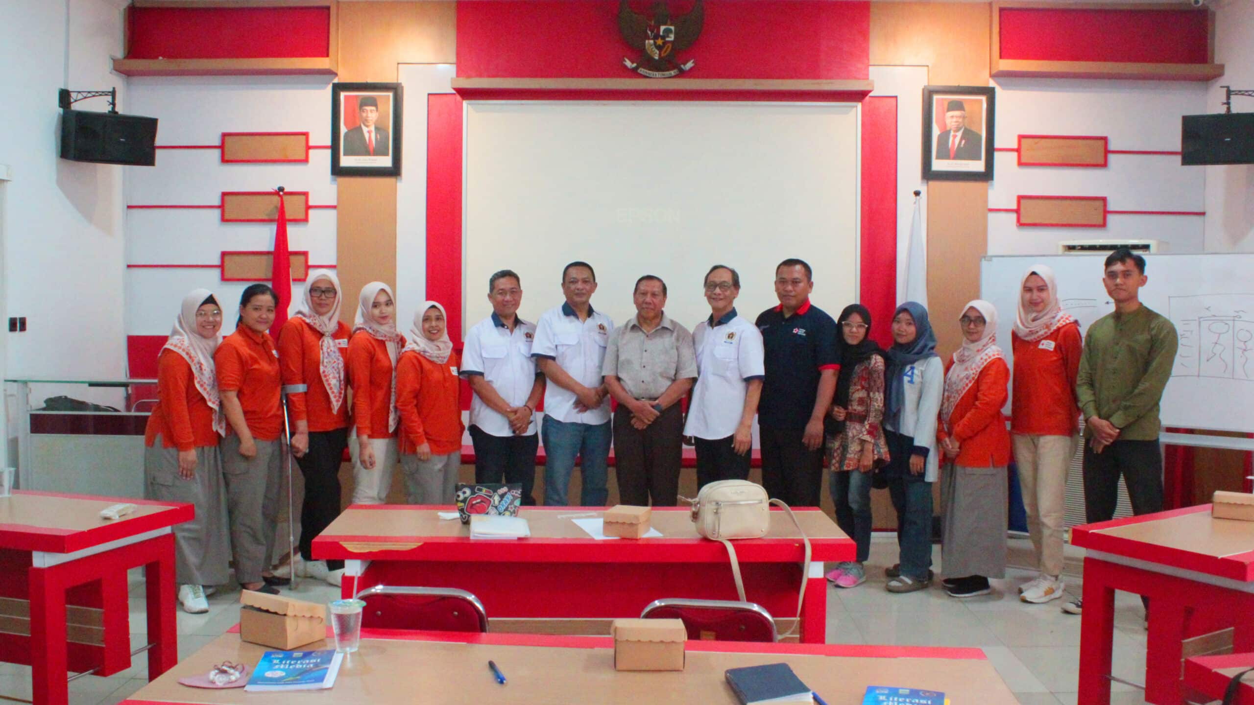 PMI Kecamatan Tarogong Kidul BANGUN TIM KIP